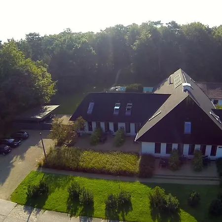 公寓 Haus Dohrmann - Mit Direktem Strandzugang,moderne, Ruhig Gelegene Mit Terrasse 宾茨