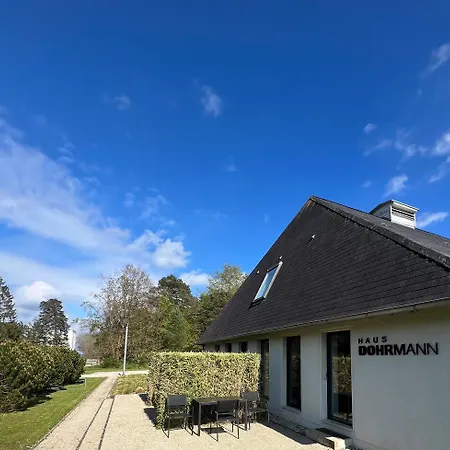 Haus Dohrmann - Mit Direktem Strandzugang,moderne, Ruhig Gelegene Mit Terrasse Binz