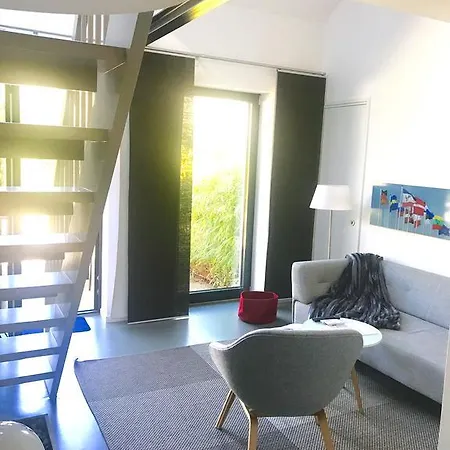 Haus Dohrmann - Mit Direktem Strandzugang,moderne, Ruhig Gelegene Mit Terrasse Apartment Binz
